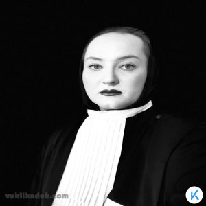 نیلوفر فتحی شرق‌بین